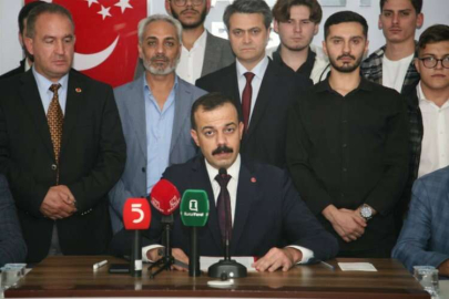 Saadet Partisi Bursa'da büyükşehir belediye başkan adayını açıkladı