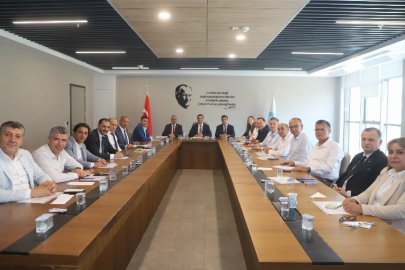 Manisa Büyükşehir'de stratejik toplantı