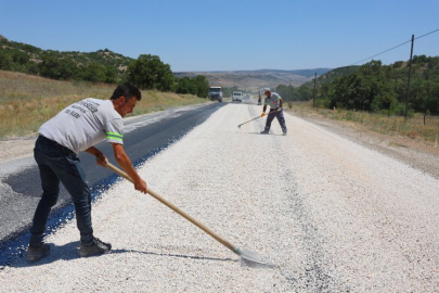 Eskişehir'de kırsal mahalle yolları yeniniyor