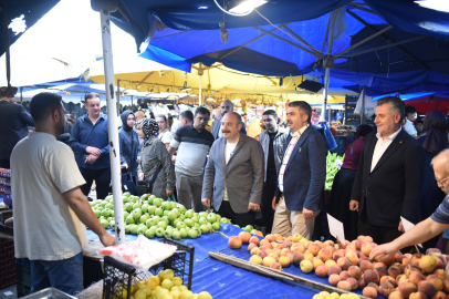 Başkan Yılmaz pazarcı esnafı ile buluştu