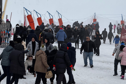 Uludağ’ın zirvesine turist akını