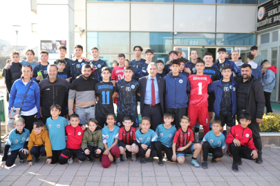 Gemlik Belediyespor U16 namağlup şampiyon